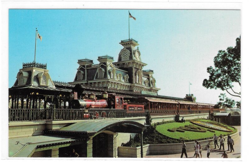 3 Disney World Postcards Mickey Mouse Revu Steam Railroad Grand Canyon Concourse