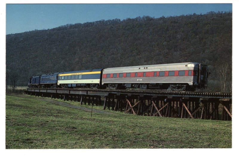 Potomac Eagle, Railway Train, South Branch Potomac River, Romney, West Virginia