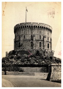 Postcard UK ENG Windsor Castle - The Round Tower