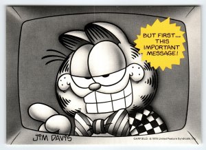 Garfield Cat Postcard TV Set Bow Tie Jim Davis Comic Orange Tabby 1978 Cartoon