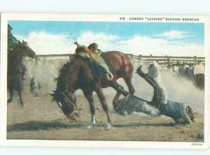 Linen Western COWBOY ON BUCKING BRONCO HORSE AC6606