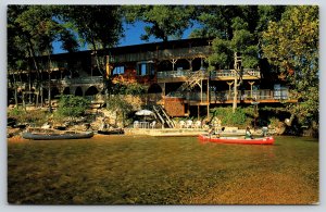 Hotel & Resort~Eminence Missouri~Rivers Edge~Fishing Boats~Vintage Postcard