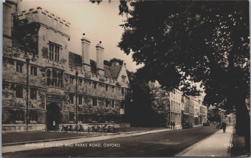 England Oxford Wadham College And Parks Road Vintage RPPC C124