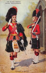 B89414 royal highlanders black watch officer and sentry military scotland