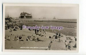 tq2242 - Suffolk - South Pier and Beach c1940s, at Lowestoft - Postcard