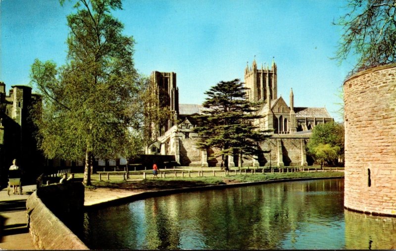 England Wells The Cathedral and Moat