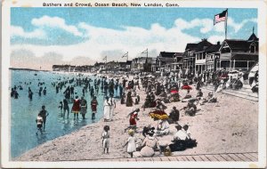 Bathers and Crowd Ocean Beach New London Connecticut Vintage Postcard C085