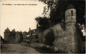 CPA AVALLON - La Petite Porte et la Tour Gaujard (108563)