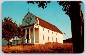 Cataldo Mission Hiway #10 Cataldo Idaho Grass And Religious Building Postcard