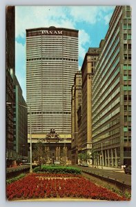 c1960s Floral Garden View Pan Am Building New York City VINTAGE Postcard 0763