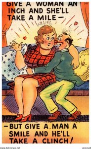 Humour Sexy Giry , Give a Man a smile He'll take a Clinch