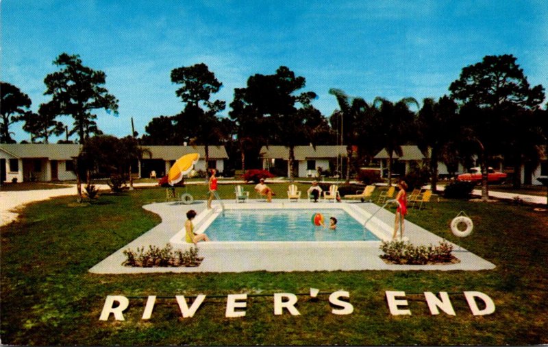 Florida New Port Richey River's End Cottage Court