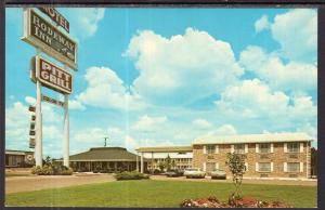 Rodeway Inn,Texarkana,AR and TX