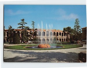 Postcard The Fountain, Bra Square, Verona, Italy