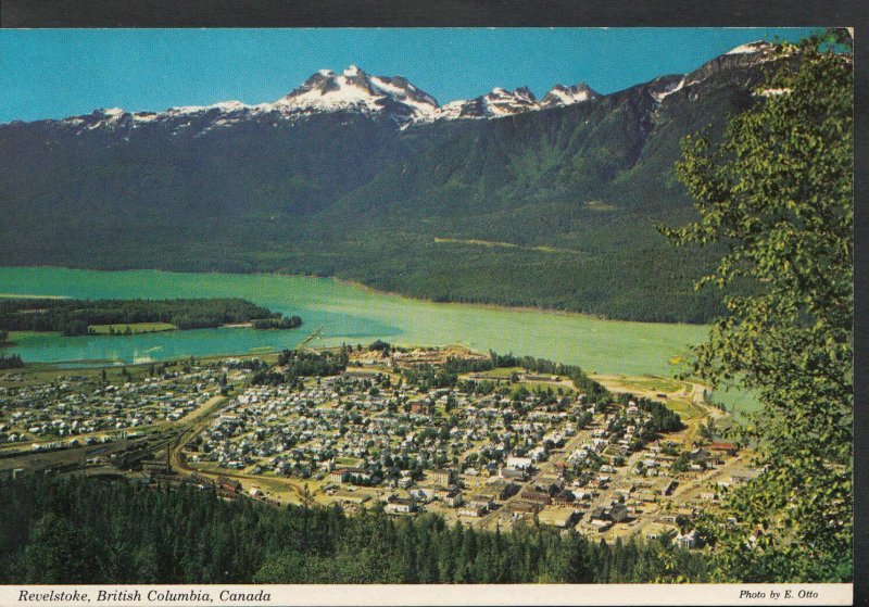 Canada Postcard - Aerial View of Revelstoke, British Columbia   LC5674