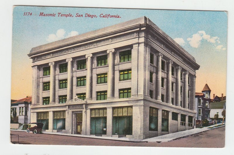 P2267, old postcard masonic temple san diego calif unused