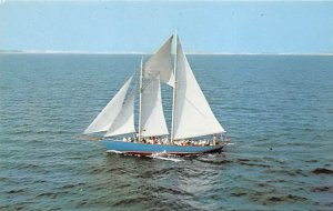 Schooner Hindu, McMillan wharf Provincetown, Massachusetts USA Schooner Hindu...