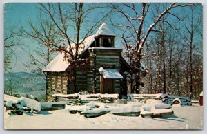 Dollar City MO-Missouri, Wilderness Church At Silver Old Log Benches, Postcard