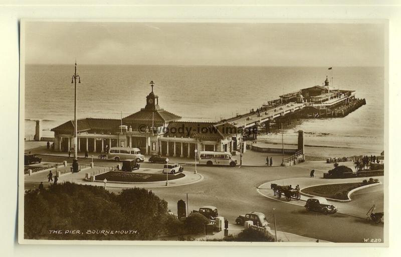 tp7426 - Hants - The Pier at Bournemouth &  back in the 40s - Postcard 