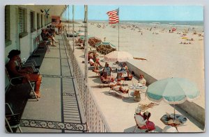 Beach Waves Motel Beachfront Wildwood Crest NJ Busy Sun Bathers Postcard J10