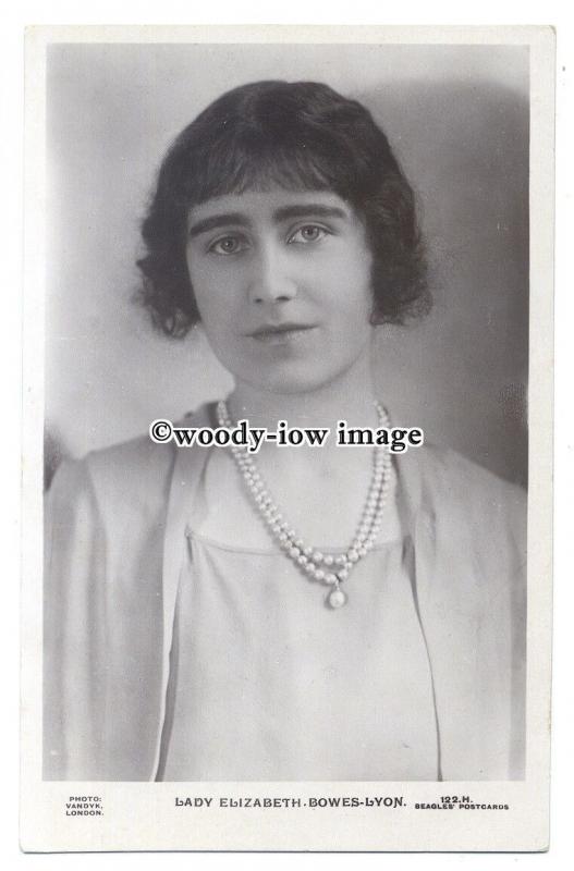 r2004 - Lady Elizabeth Bowes-Lyon who became wife of King George VI - postcard