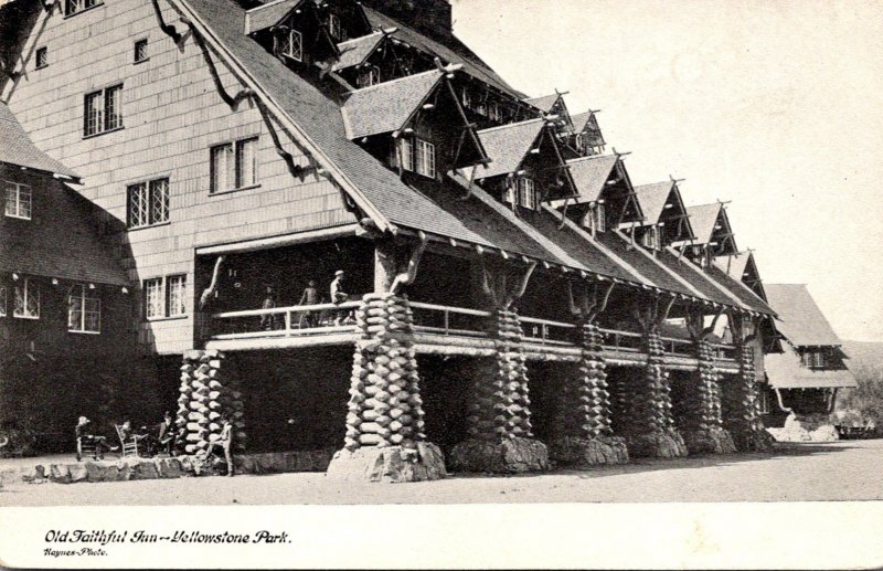 Yellowstone National Park Old Faithful Inn