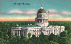 Vintage Postcard 1930's State Capitol Sacramento CA California