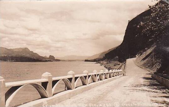 Oregon Columbia High Way Cross & Dimmitt Real Photo