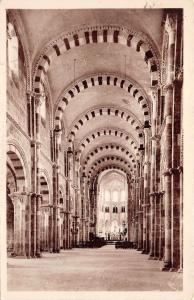 BF3505 vezelay basilique de la madeleine france