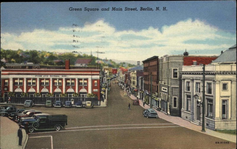 BerlinNew Hampshire NH Green Square Main Street Autos 1930s-50s Vintage Postcard