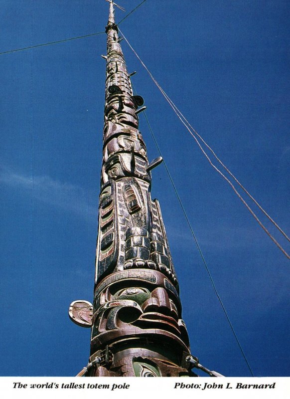 World's Tallest Totem Pole,Vancouver Island,British Columbia,Canada