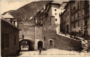 CPA BRIANCON - Rue de la Marcerie et les Remparts (453685)