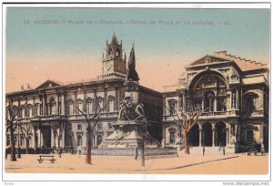 Place De L'Horloge, L'Hotel De Ville Et Le Theatre, Avignon (Vaucluse), Franc...