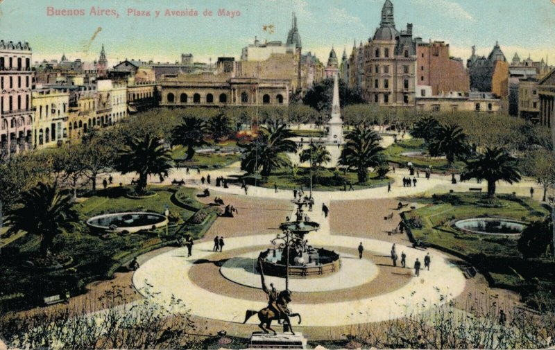 Argentina Buenos Aires Plaza y Avenida de Mayo 05.58