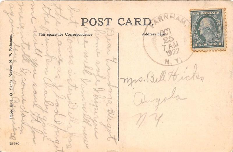 E56/ Foreign Postcard Carribean 1922 Nassau N.P. Bahamas Eating Oranges