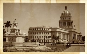 cuba, HAVANA, Capitolio desde la Fuente de la India (1920s) RPPC Postcard