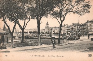 Vintage Postcard 1910's View of Le Quai Duperre La Rochelle France