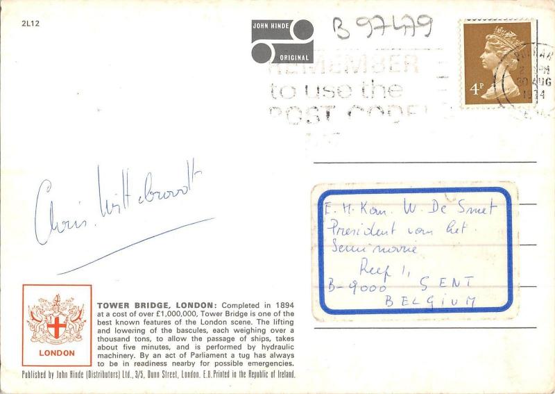 B97479 tower bridge ship bateaux london    uk