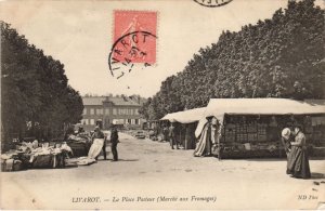 CPA LIVAROT La Place Pasteur - Marche aux Fromages (1227409)