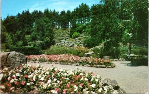 Postcard Canada Ontario Hamilton - Rock Garden - Royal Botanical Gardens