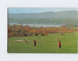 Postcard Skyline Country Club, Lanesboro, Massachusetts