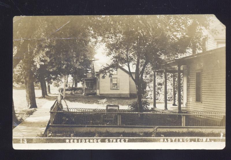 RPPC HASTINGS IOWA RESIDENCE STREET SCENE VINTAGE REAL PHOTO POSTCARD