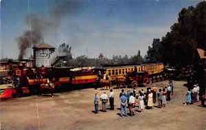 The Ghost Town and Calico Railroad Meeting The Stage Coach Buena, California ...