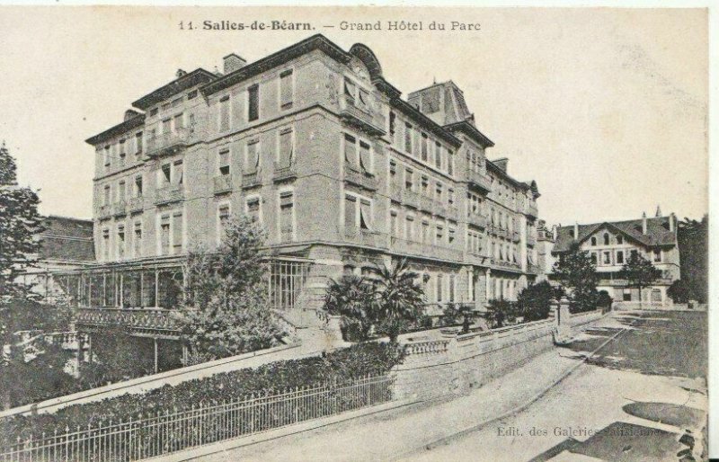 France Postcard - Salies-De-Bearn - Grand Hotel Du Parc - Ref 7141A
