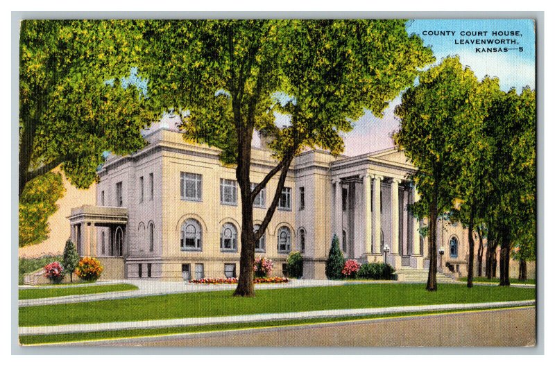 Postal Condado de Leavenworth Kansas Vintage Casa Tribunal tarjeta de vista estándar 