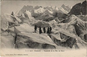 CPA J. J. 544 b CHAMONIX - Traversée de la Mer de Glace (124418)