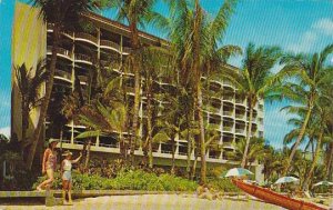 Hawaii Honolulu Surfriden Hotel On the Beach At Waikiki