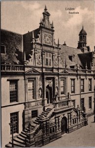 Netherlands Leiden Raadhuis Vintage Postcard C035