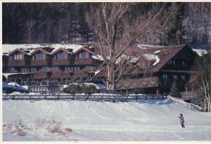 Vermont Stowe Trapp Family Lodge and Guest Houses Casual Skiers
