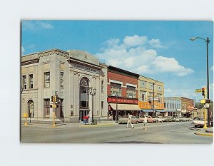 Postcard East Lincolnway Valparaiso Indiana USA